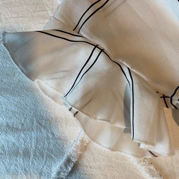 White and Black Ruffle Sleeve Women’s Blouse S - Picture 2 of 2